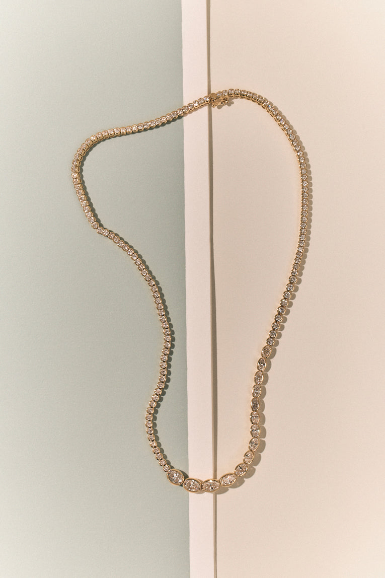 Mateo Semi Bezel Graduated Oval Round Brilliant Necklace