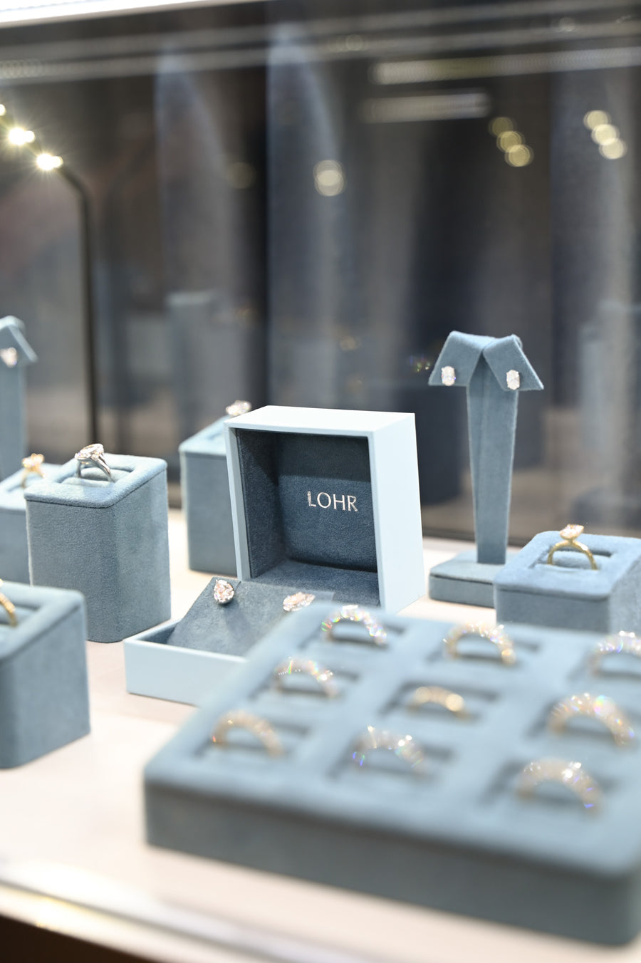 LOHR packaging boxes