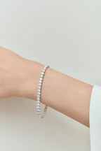 Vandam 8.8ct round brilliant tennis bracelet side profile 18ct white gold