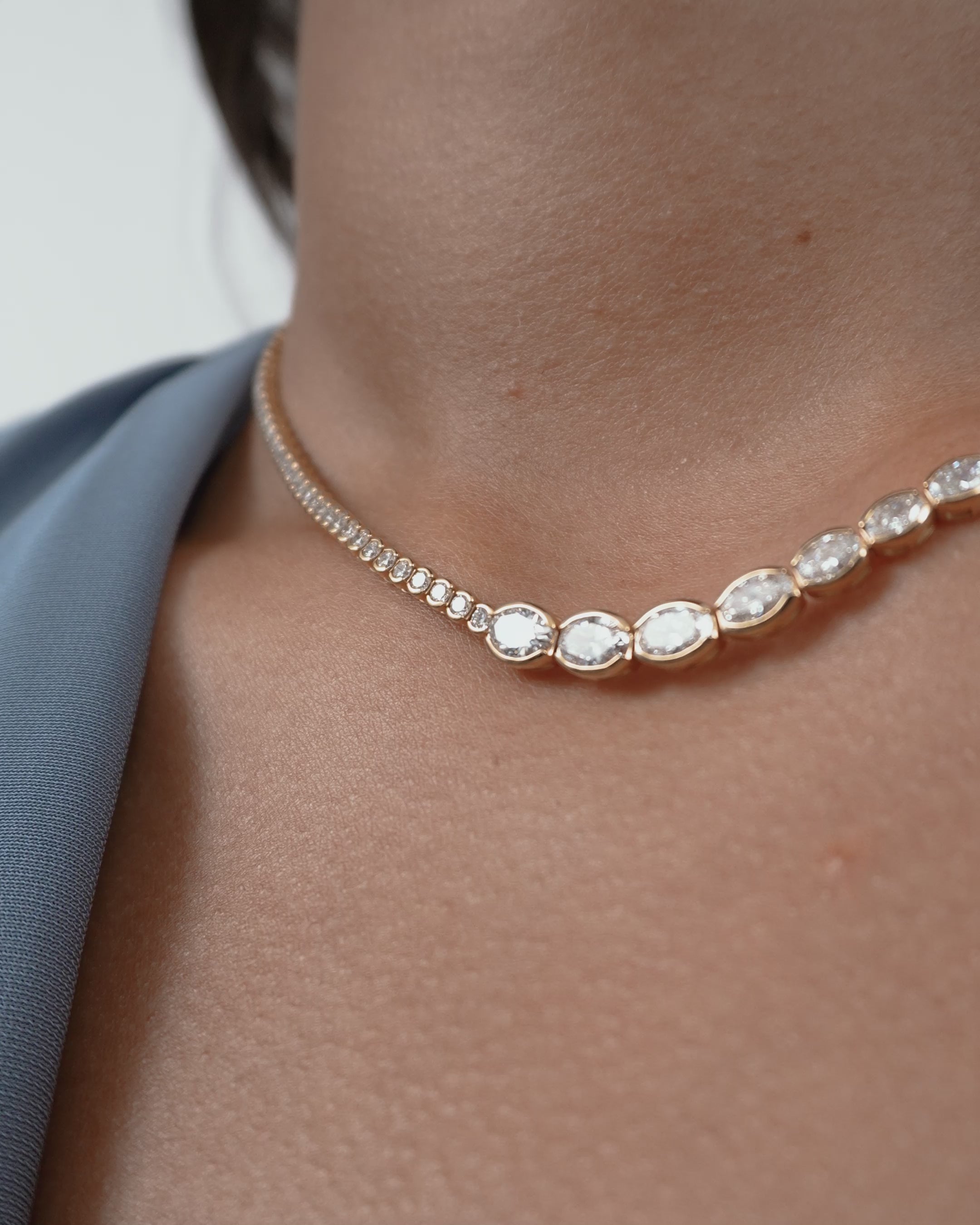 Model wears Mateo Semi bezel graduated necklace in 18ct yellow gold