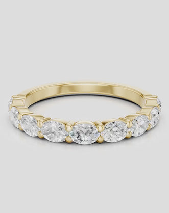 Hastings 0.10ct oval East-West half set wedding band in 18ct yellow gold